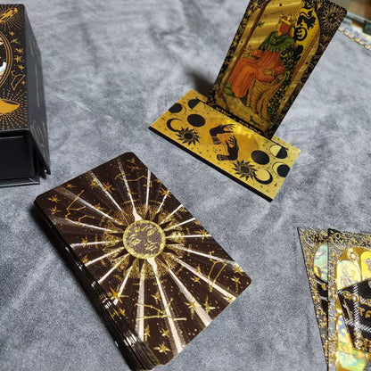 Tarot Waite Gold Foil- 80 Cartas Ed. com Caixa e Suporte de Madeira